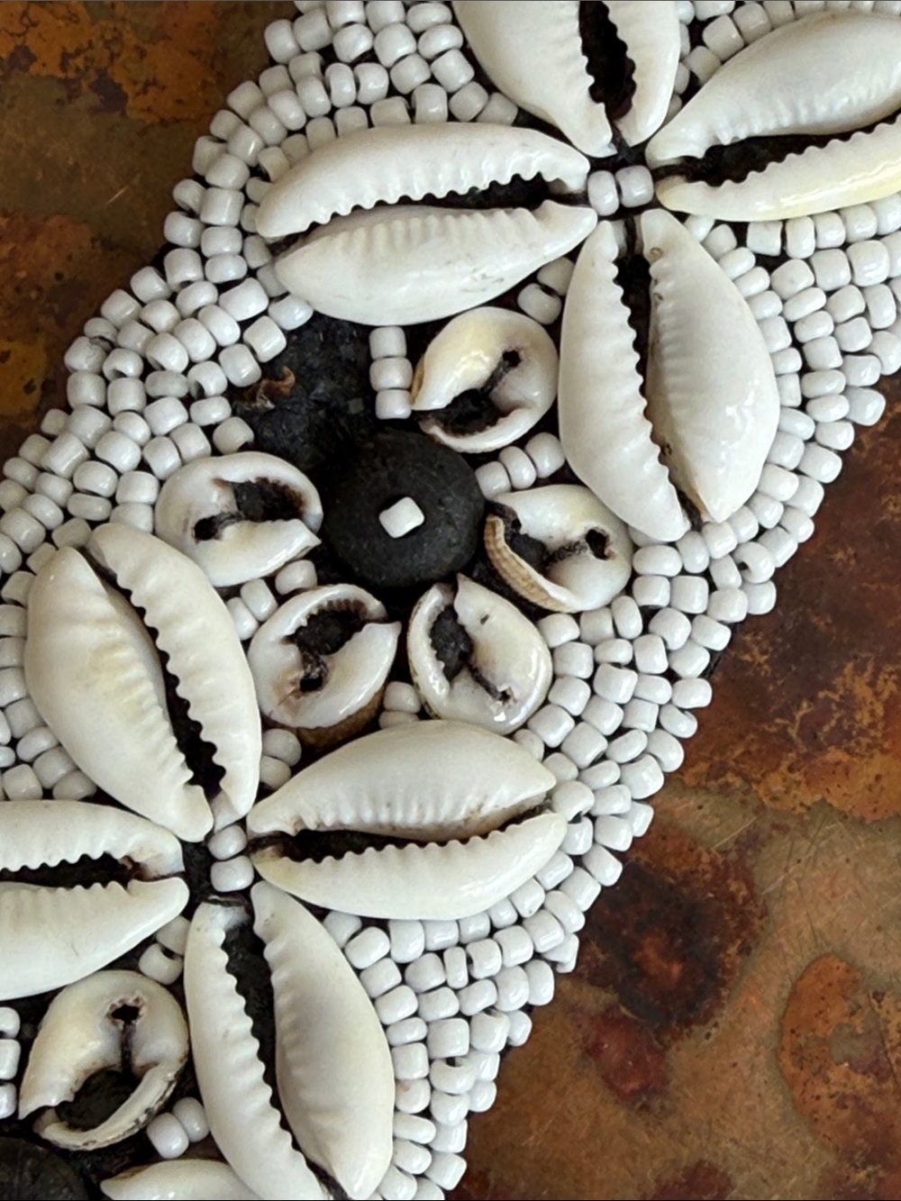 White Beaded Cowrie Shell Cuff Bracelet/ Anklet Stretchy Elastic Button Closure - Picture 6 of 6